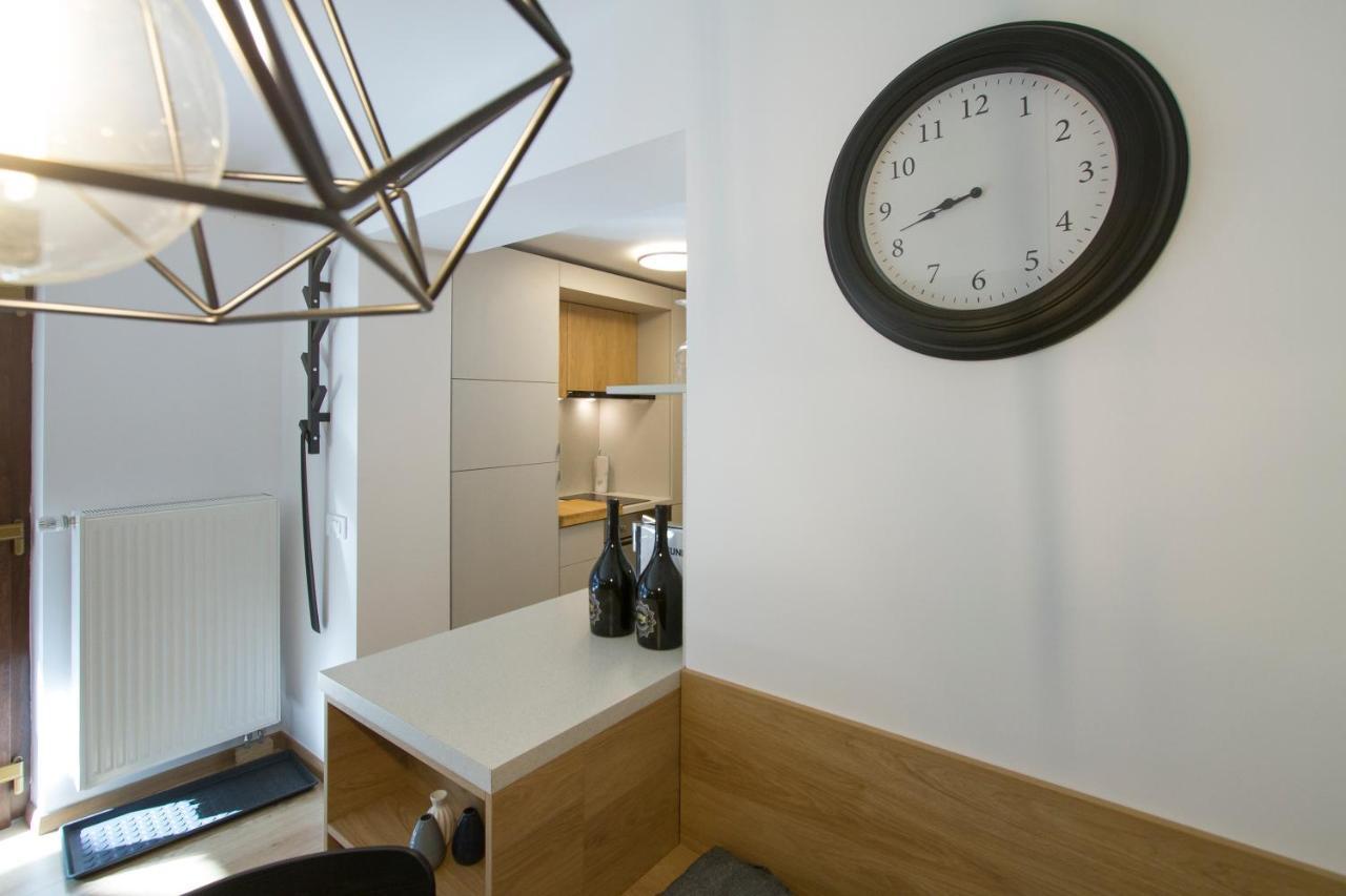 Hat Old Town Designer Apartments บราชอฟ ภายนอก รูปภาพ